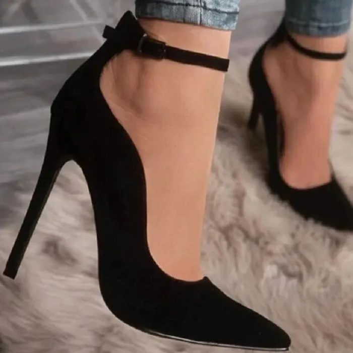 Buckle pointed high heels