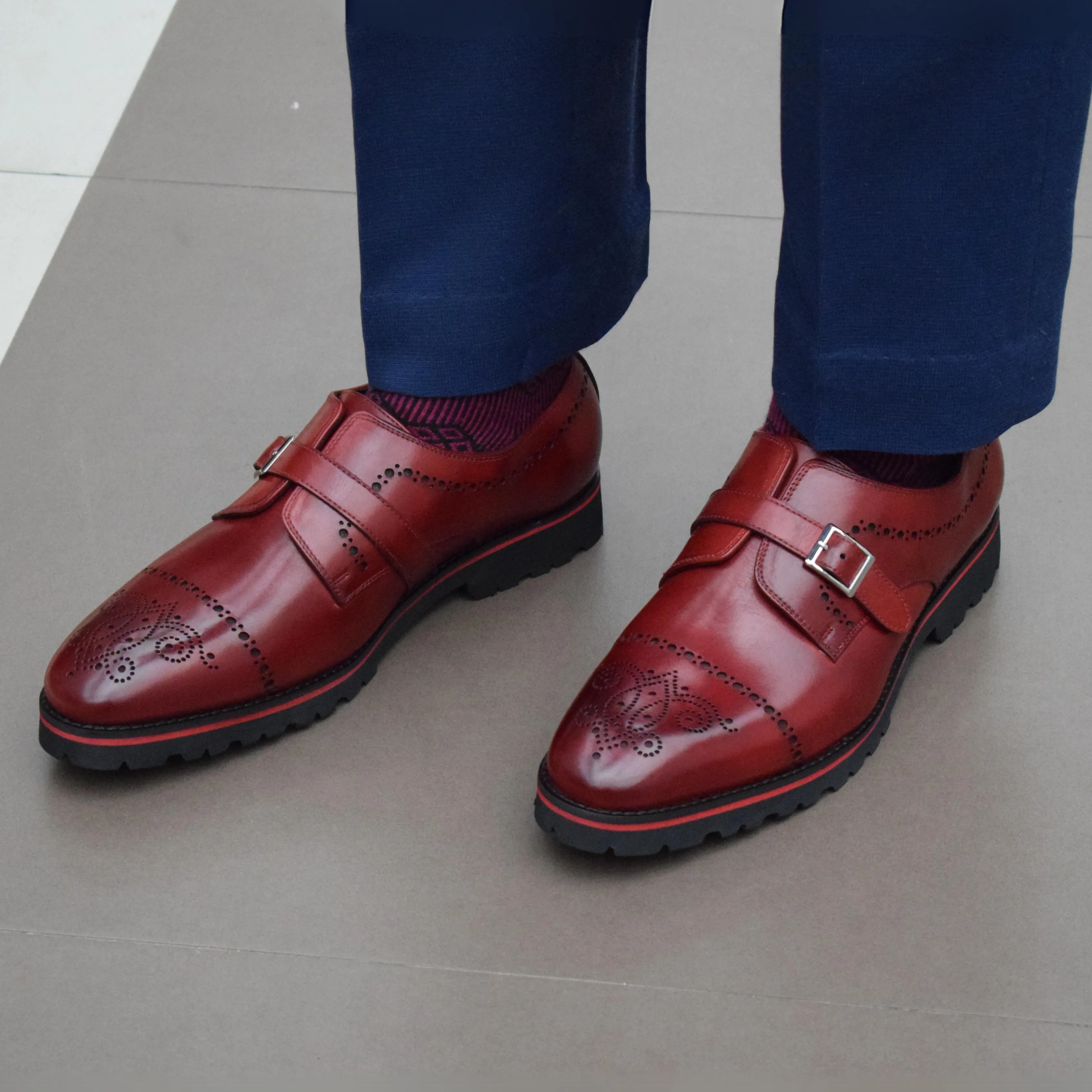 Medallion Toe Single Monk Strap - Wine Red