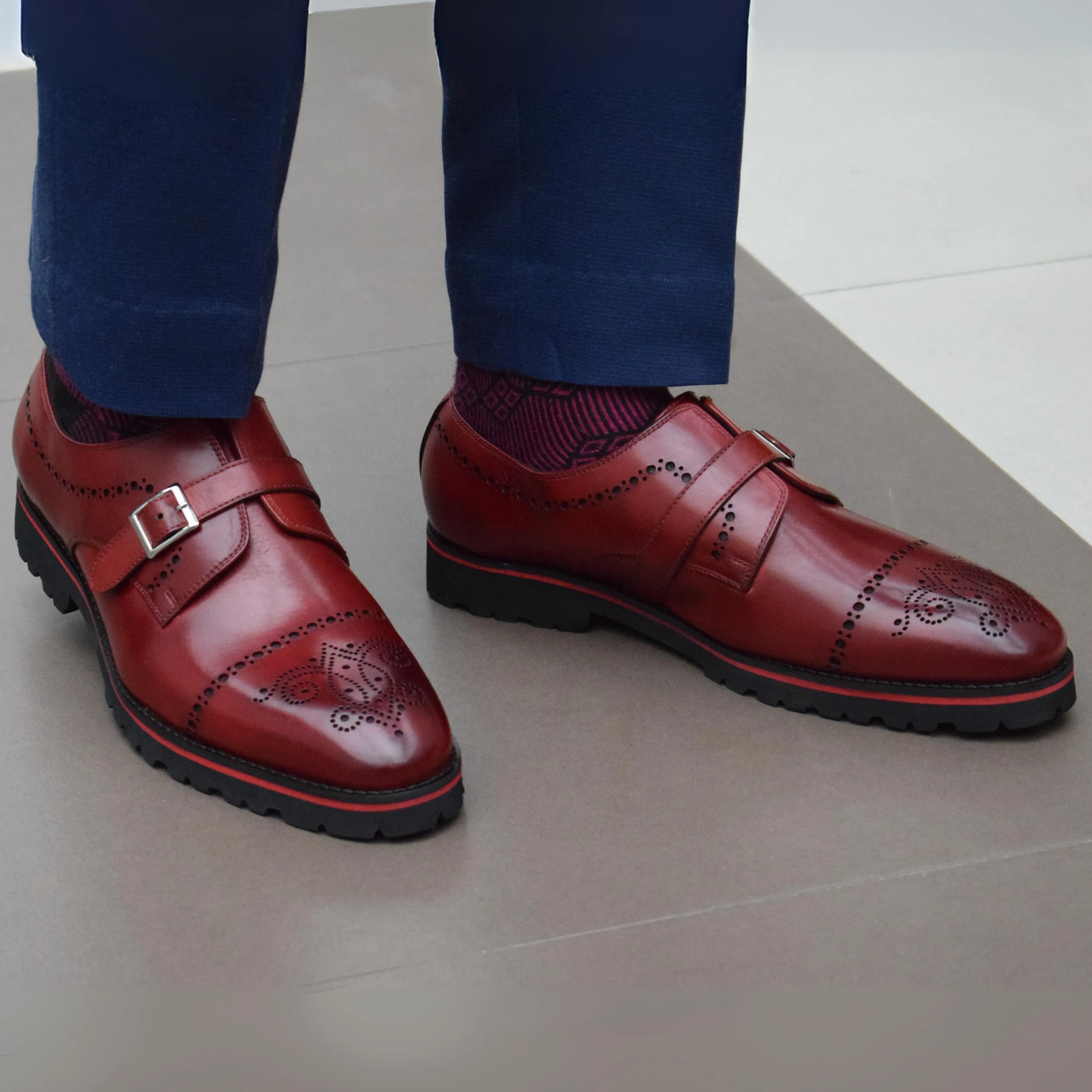 Medallion Toe Single Monk Strap - Wine Red